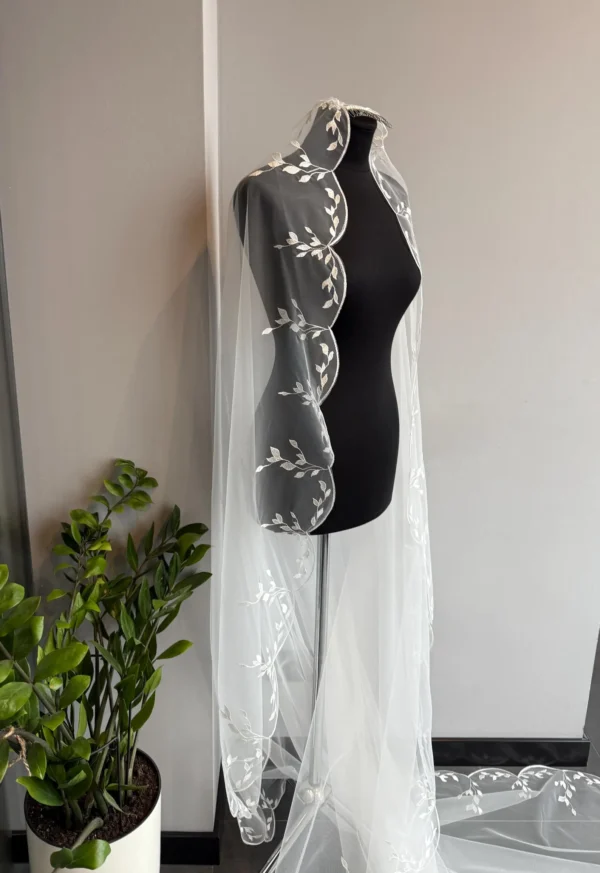 Mantilla veil ivory veil embroidery wedding veil mantilla cathedral lace veil wedding white bridal veil mantilla veil catholic chapel veil