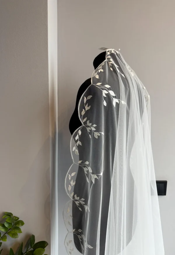 Mantilla veil ivory veil embroidery wedding veil mantilla cathedral lace veil wedding white bridal veil mantilla veil catholic chapel veil