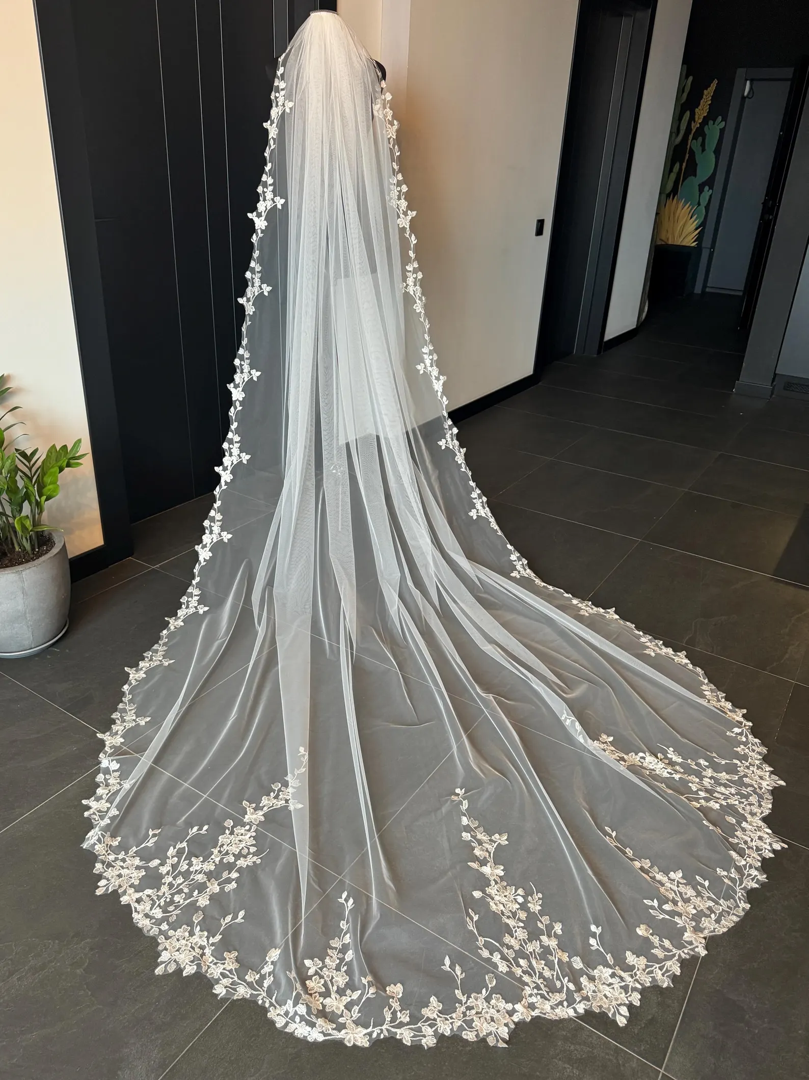 il 1588xN.6489997101 7b0x Cathedral Bridal Veil with Floral Embroidery